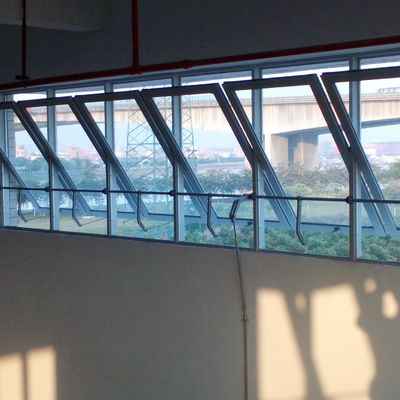Cam üstü asılı kaydırıcı pencere çerçevesi İçeriye açılan alüminyum pencere