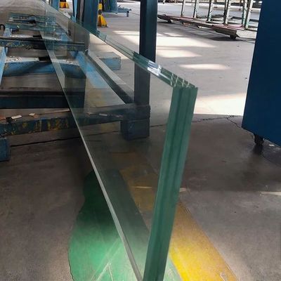 En iyi koruma için kalınlaştırılmış cam tekniği ve 10-13 mm kalınlığında kurşun geçirmez güvenlik camı BR6